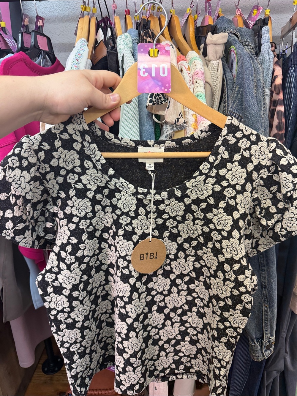 BiBi Black and Ivory Floral Knit Tee